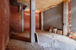 Local comercial en venta en Los Olivos en Huesca