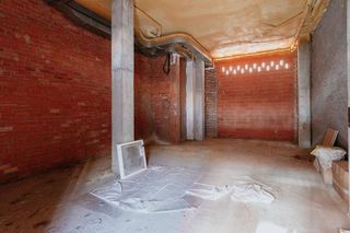 Local comercial en venta en Los Olivos en Huesca