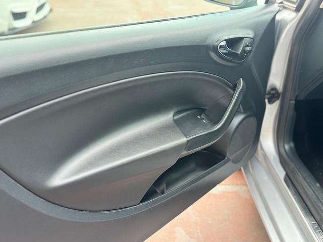 SEAT Ibiza SC 1.2 TSI Style ITech 30 Aniversario 63 kW (85 CV)