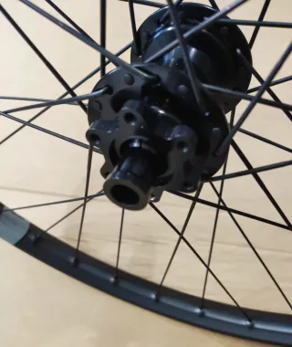 Crankbrothers Synthesis enduro carbon