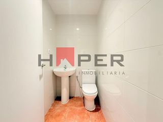 Local comercial en alquiler en Eixample en Prat de Llobregat, El