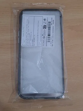 Fundas Guess iPhone y Samsung