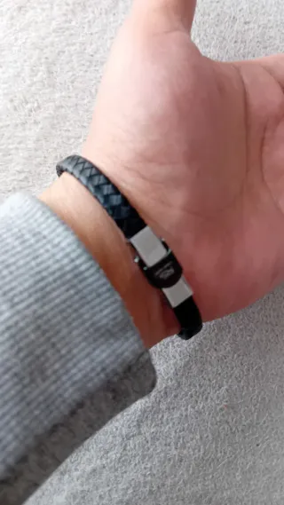 NUEVA! Pulsera hombre negra y plateada