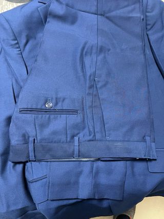 Traje azul marino Mango