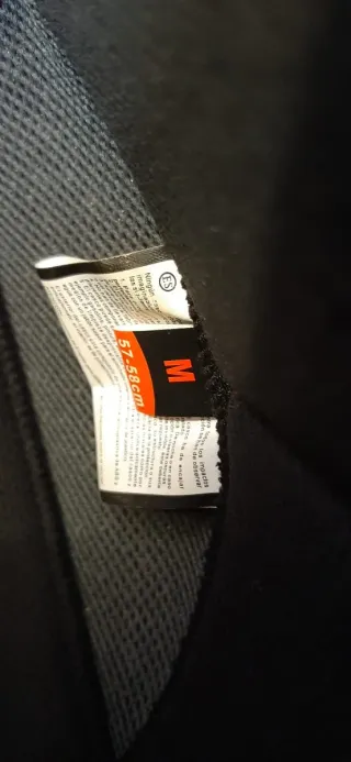 Casco de moto negro con visera M