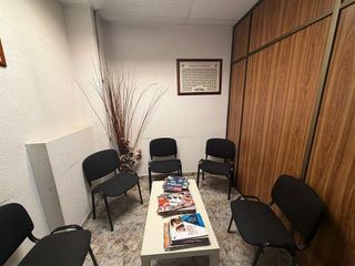 Oficina en venta en La Maternitat i Sant Ramon en Barcelona