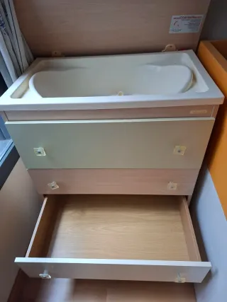Mueble Cambiador bañera bebé, marca MICUNA