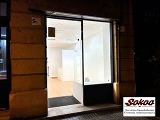 Local comercial en alquiler en El Antiguo en San Sebastián-Donostia