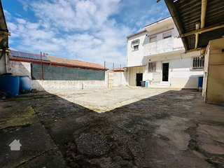 Edificio en venta en Nuevo Aranjuez en Aranjuez