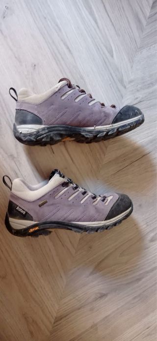 Botas de montaña Bestard. Suela Vibram