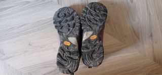 Botas de montaña Bestard. Suela Vibram