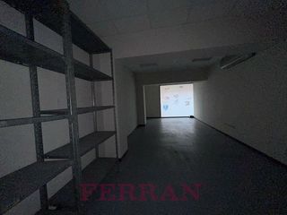 Local comercial en alquiler en La Sagrera en Barcelona