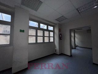 Local comercial en alquiler en La Sagrera en Barcelona