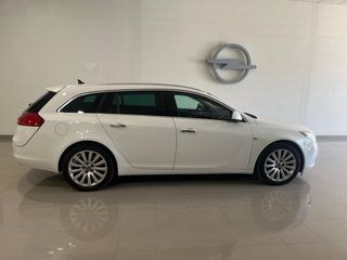Opel Insignia 2011