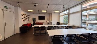 Oficina en alquiler en Les Corts en Barcelona