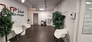 Oficina en alquiler en Les Corts en Barcelona