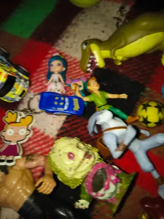 Lote de juguetes variados