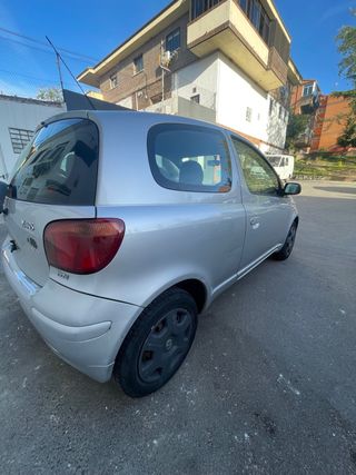 Toyota Yaris 2005