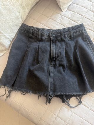 Falda pantalón tejana desgastada