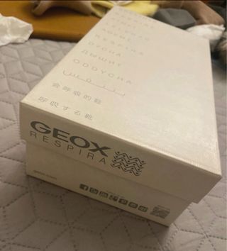 Zapatos Geox tacón beige ante