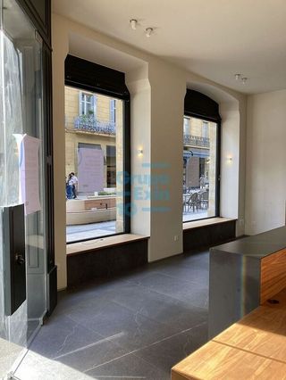 Local comercial en alquiler en Centro en San Sebastián-Donostia