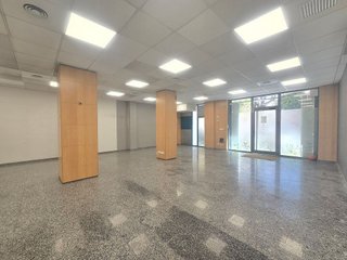 Local comercial en venta en Torrefiel en Valencia