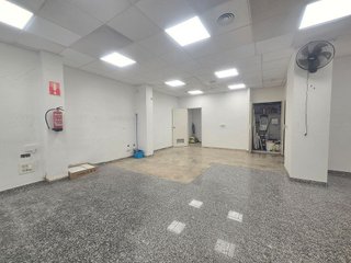 Local comercial en venta en Torrefiel en Valencia