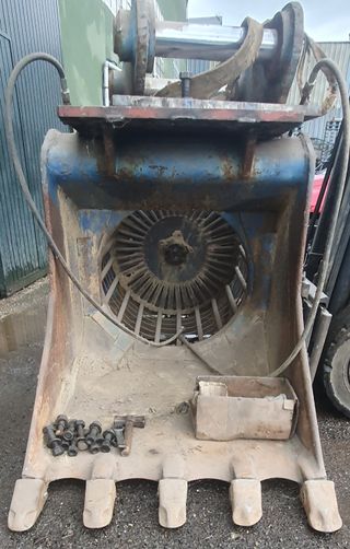CAZO CRIBA MAQUINA 20 TONELADAS