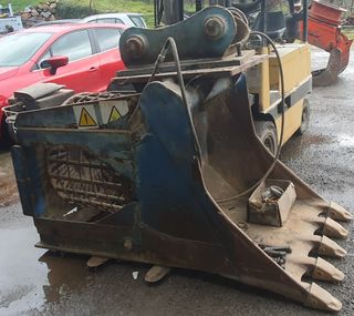 CAZO CRIBA MAQUINA 20 TONELADAS