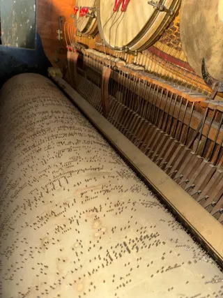 Pianola antigua principios de siglo