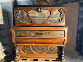 Pianola antigua principios de siglo