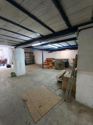 Local comercial en venta en La Roureda en Viladecans
