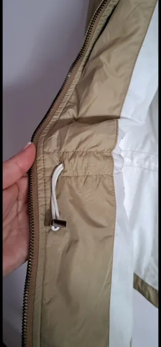 Chaqueta Zara Basic Chubasquero Beige