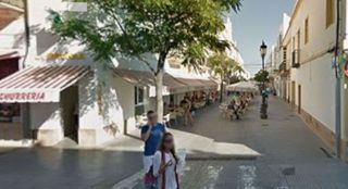 Local comercial en alquiler en Núcleo Urbano en Chiclana de la Frontera