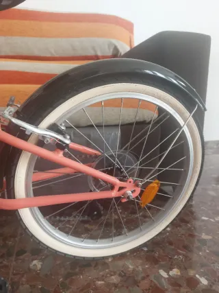 Bicicleta Infantil RIVERSIDE (20") + Casco a juego