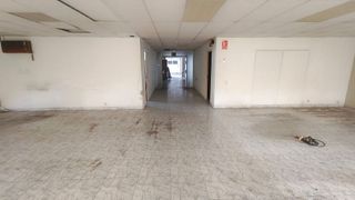 Local comercial en alquiler en Centre en Hospitalet de Llobregat, L´