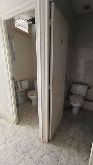 Local comercial en alquiler en Centre en Hospitalet de Llobregat, L´