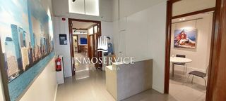 Oficina en alquiler en La Dreta de l'Eixample en Barcelona