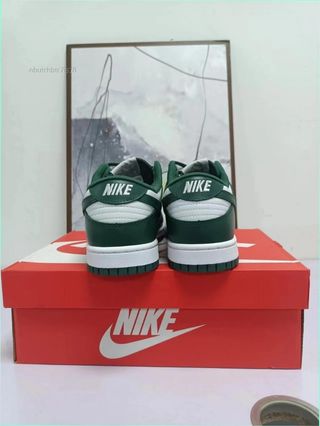 Nike Dunk Low Retro PRM Valentine's Day 37.5