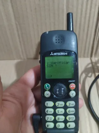 Teléfono Vintage Mitsubishi MoviStar Negro