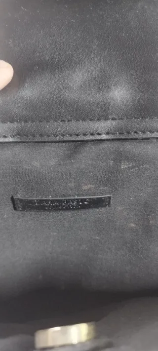 Bolso de Mimbre Negro marca Zara