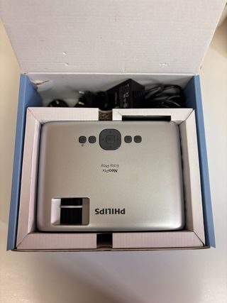 Proyector Philips NeoPix Easy Play Full HD
