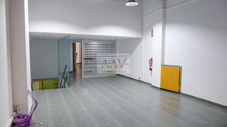 Local comercial en alquiler en Catalunya - Fontetes en Cerdanyola del Vallès