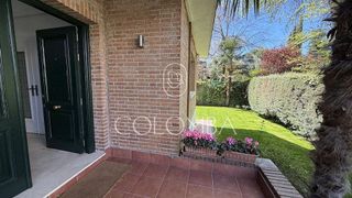 Casa pareada en alquiler en Piovera - Conde Orgaz en Madrid