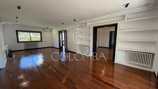 Casa pareada en alquiler en Piovera - Conde Orgaz en Madrid