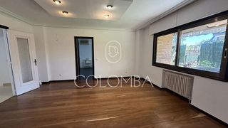 Casa pareada en alquiler en Piovera - Conde Orgaz en Madrid