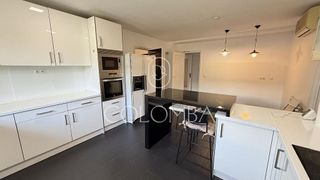 Casa pareada en alquiler en Piovera - Conde Orgaz en Madrid