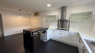 Casa pareada en alquiler en Piovera - Conde Orgaz en Madrid