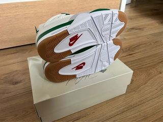 Jordan 4 Blancas y Verdes Talla 40