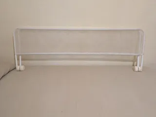 Barrera de seguridad para cama infantil